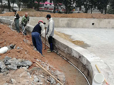 武漢東湖生態(tài)風景區(qū)國標泳池水處理設備項目